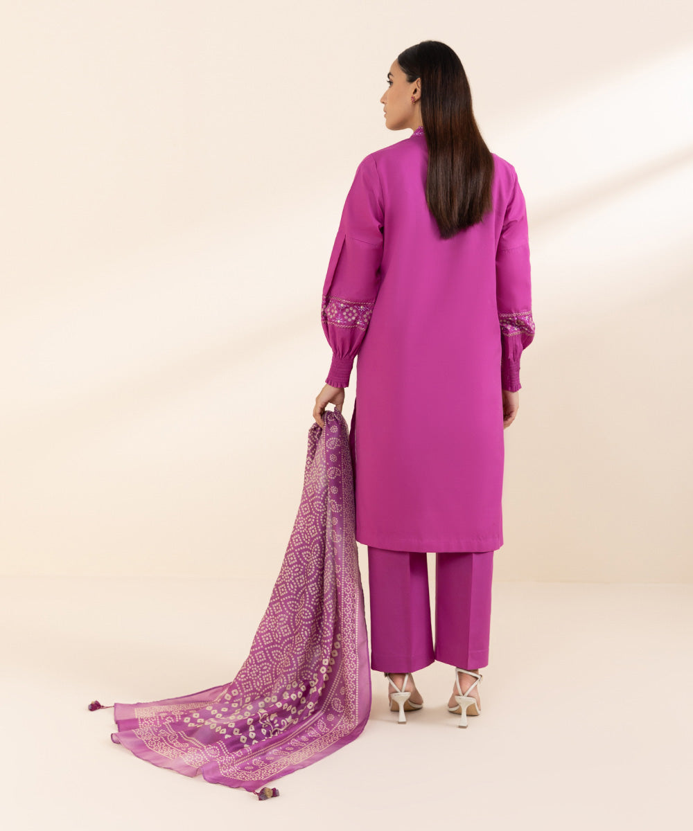 Women's Unstitched Lawn Pink Embroidered 3 Piece Suit