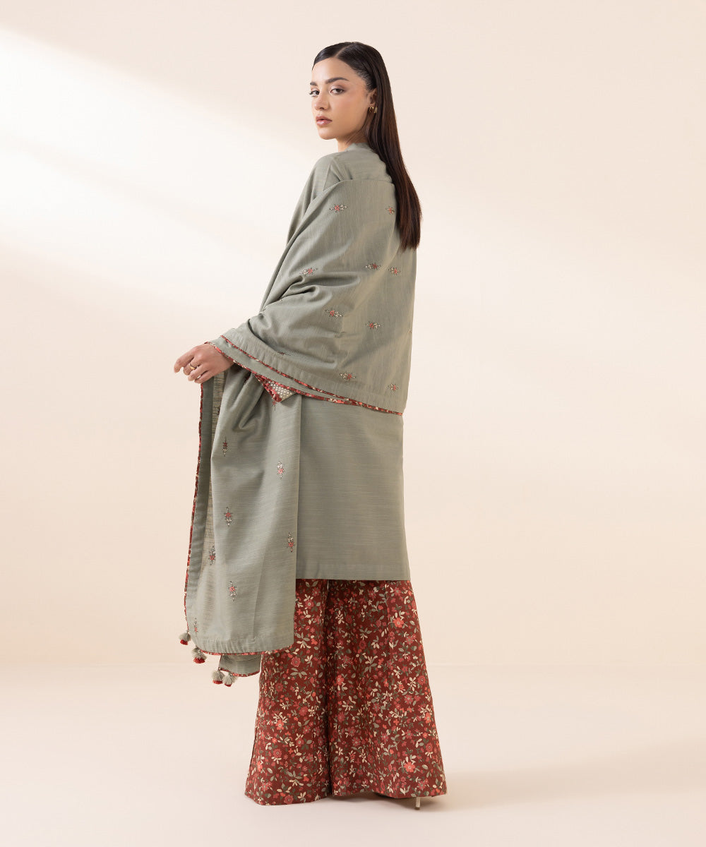 Women's Unstitched Khaddar Grey Embroidered 3 Piece Suit