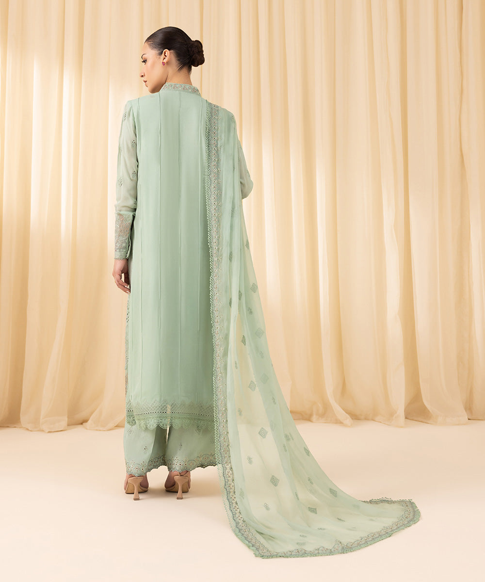 Women's Unstitched Embroidered Georgette Chiffon Green 3 Piece Suit