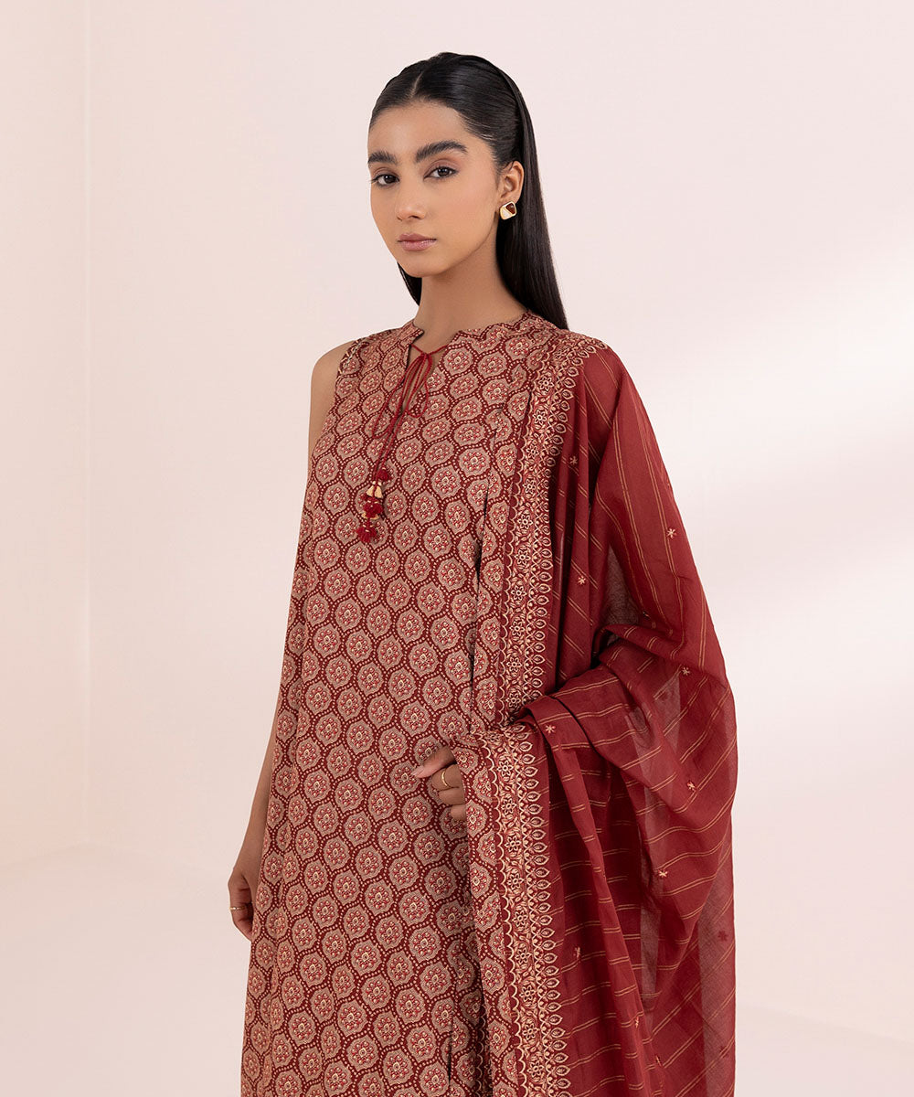 Women's Unstitched Arabic Lawn Red Embroidered 3 Piece Suit