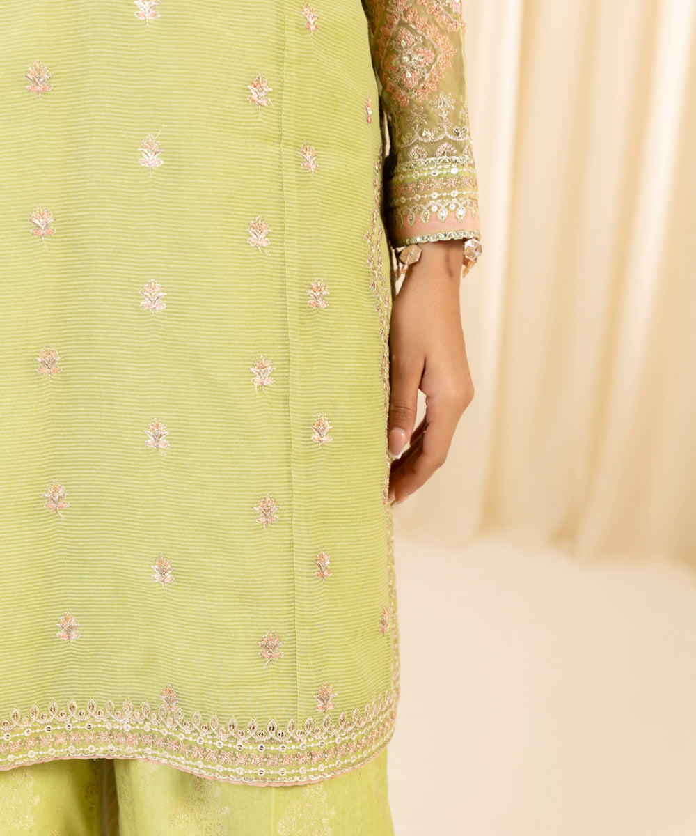 Women's Unstitched Embroidered Blended Textured Karandi Green 3 Piece Suit