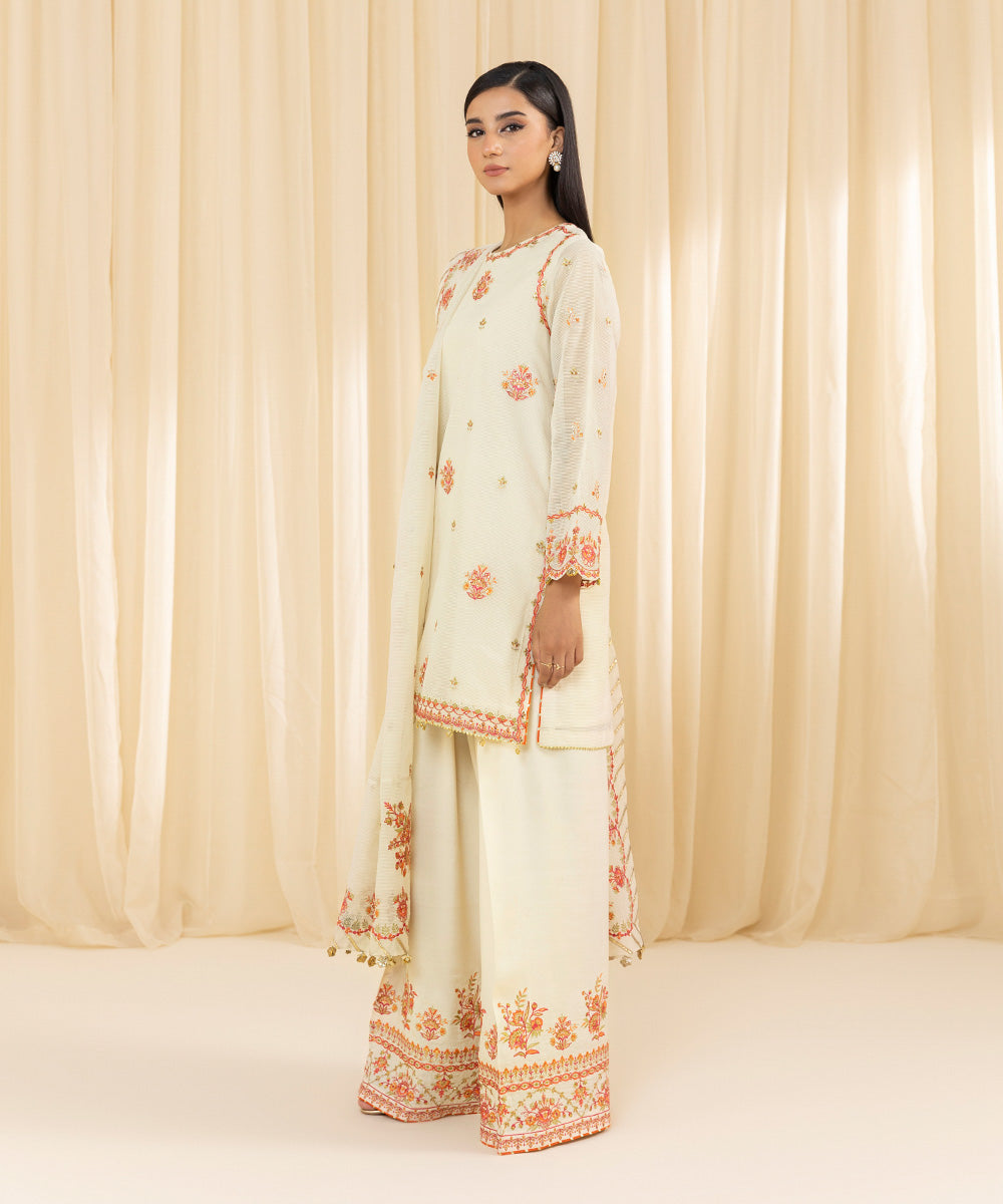 Women's Unstitched Embroidered Blended Textured Karandi Off White 3 Piece Suit