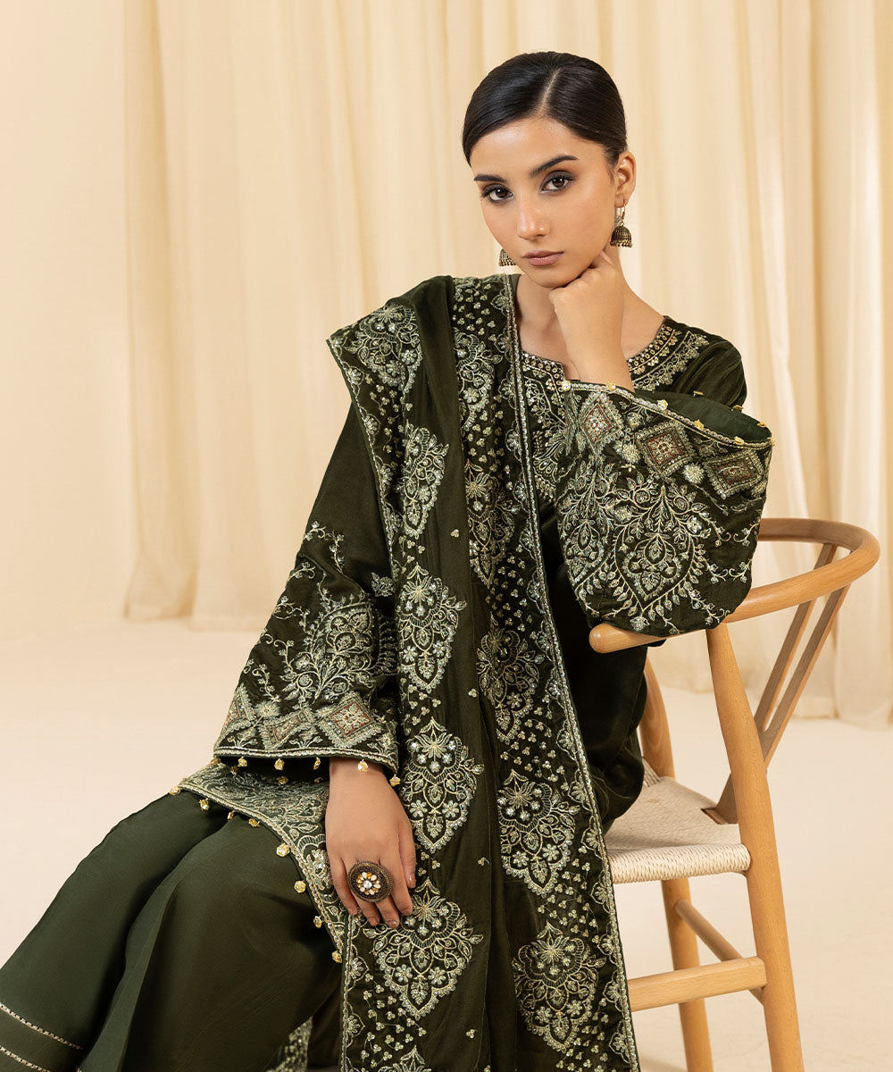 Women's Unstitched Embroidered Velvet Green 3 Piece Suit