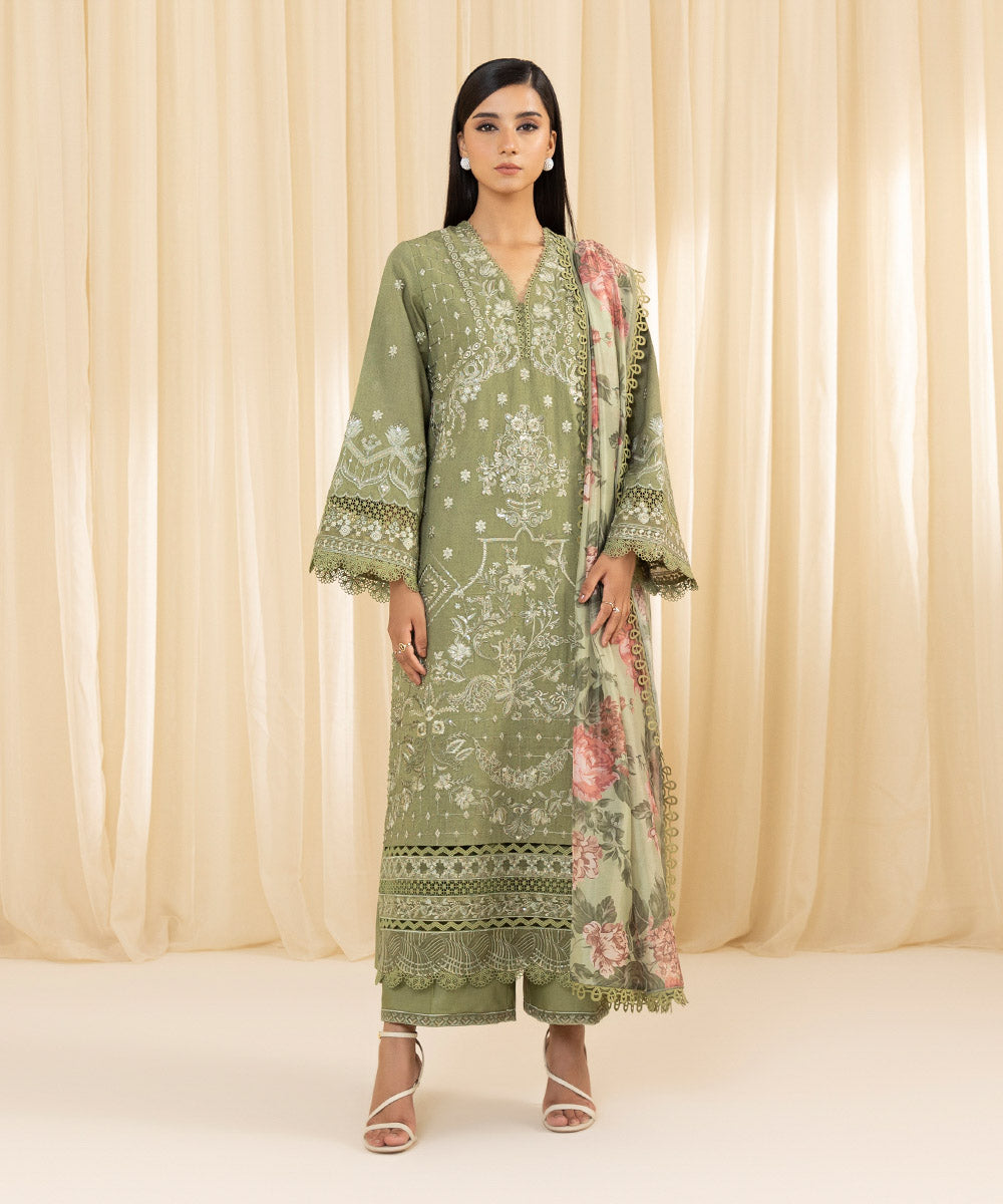 Women's Unstitched Embroidered Cambric Green 3 Piece Suit