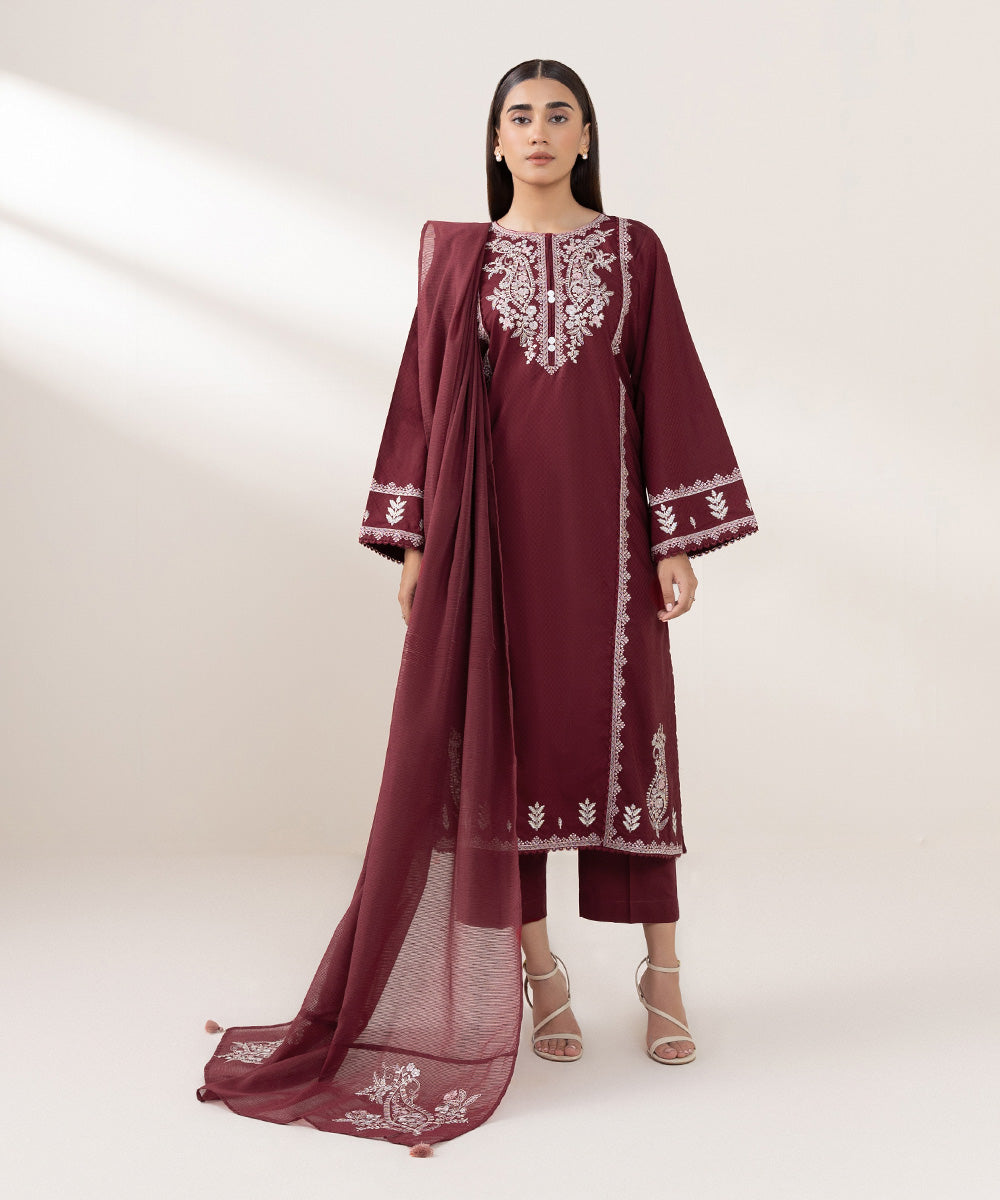 Blended Textured Karandi Red Embroidered Dupatta