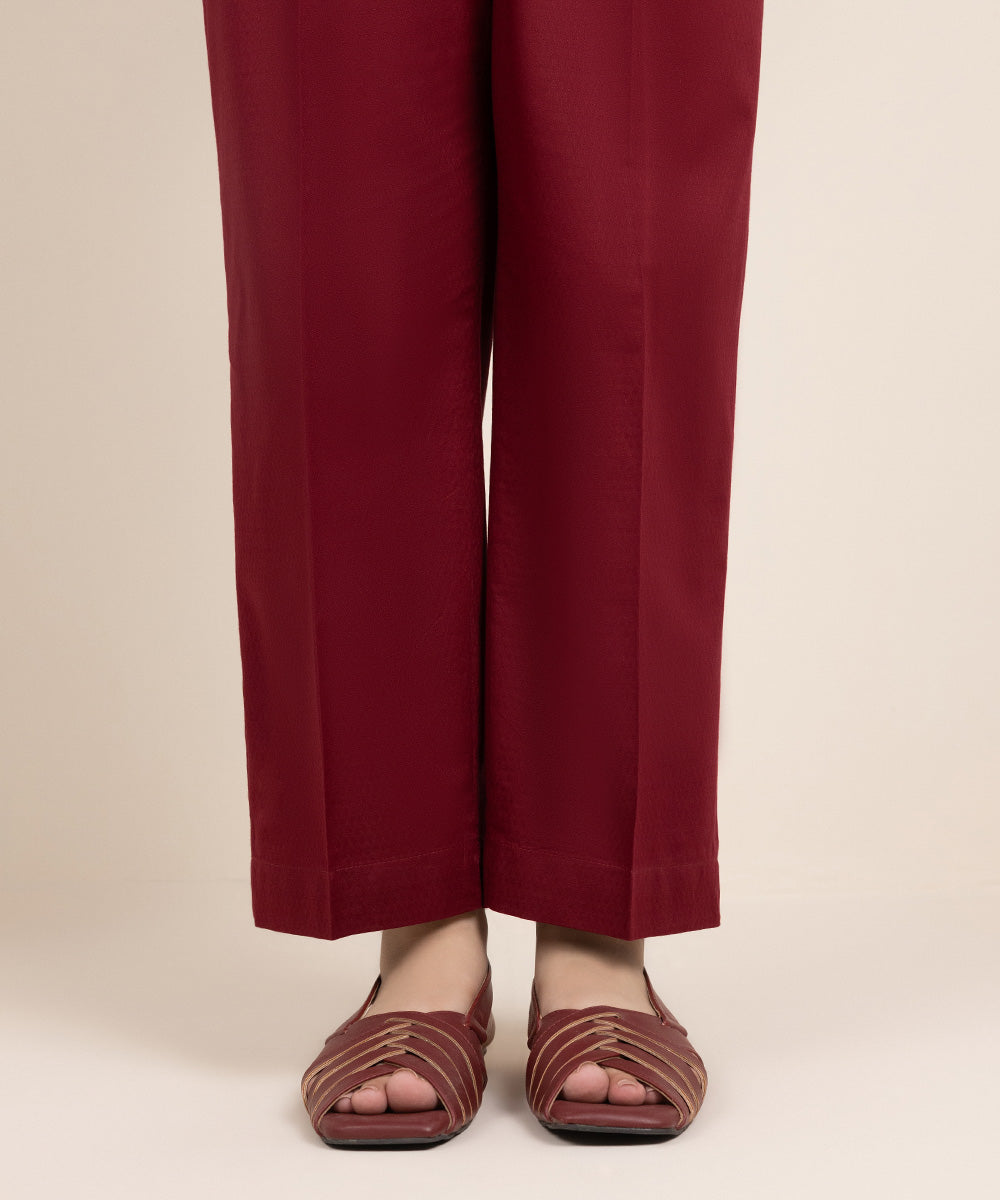 Women's Pret Dobby Solid Red Straight Pants