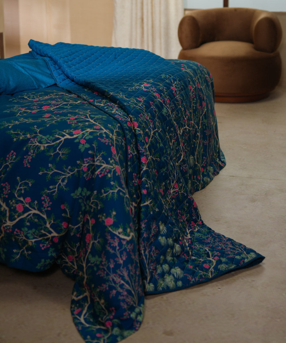 100% Cotton Sateen Blue Floral Meadow Bed Spread
