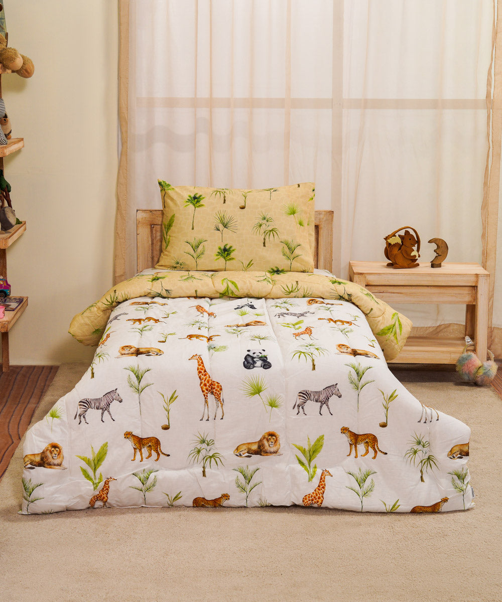 100% Cotton Digital Printed Multi Colored Safari Comforter