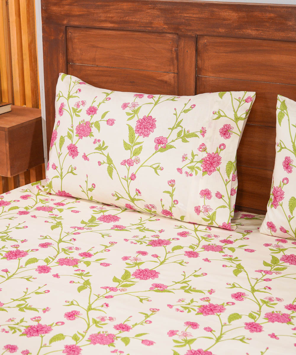 100% Cotton Multi Colored Bed Linen