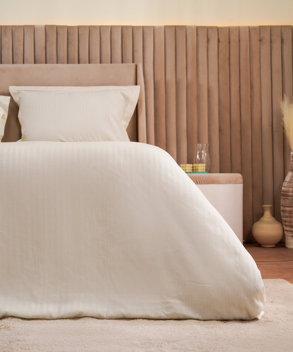 Hotel Range 100% Cotton Sateen Dyed Off White Bed Linen