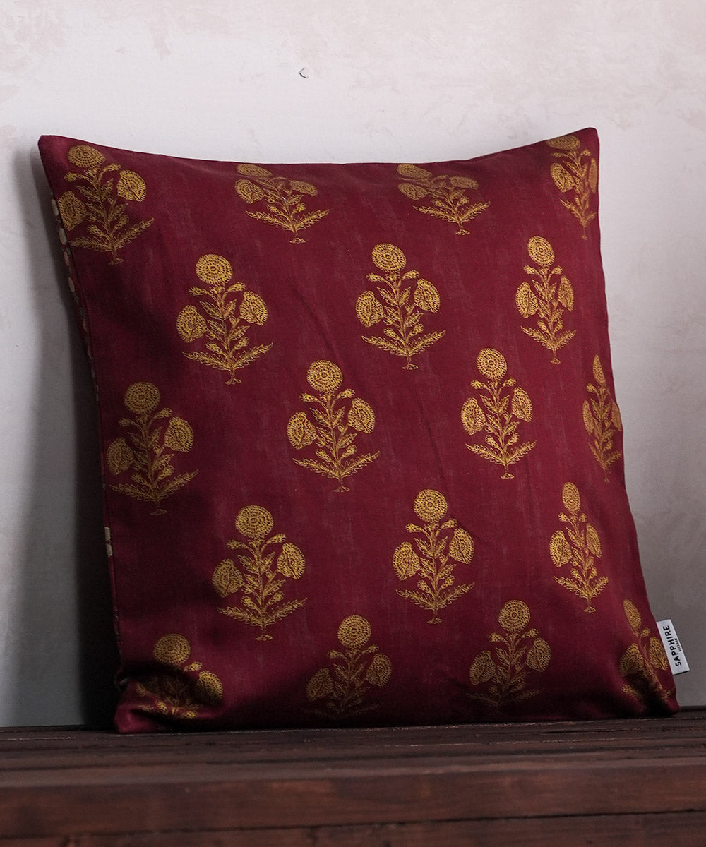 Red Twill/100% Cotton Digital & Foil Printed Cushion Cover