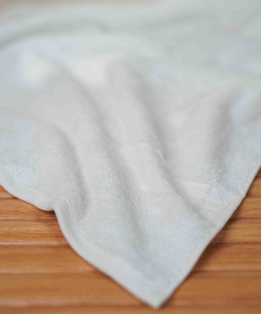 Blanc de Blanc - Bath Towel