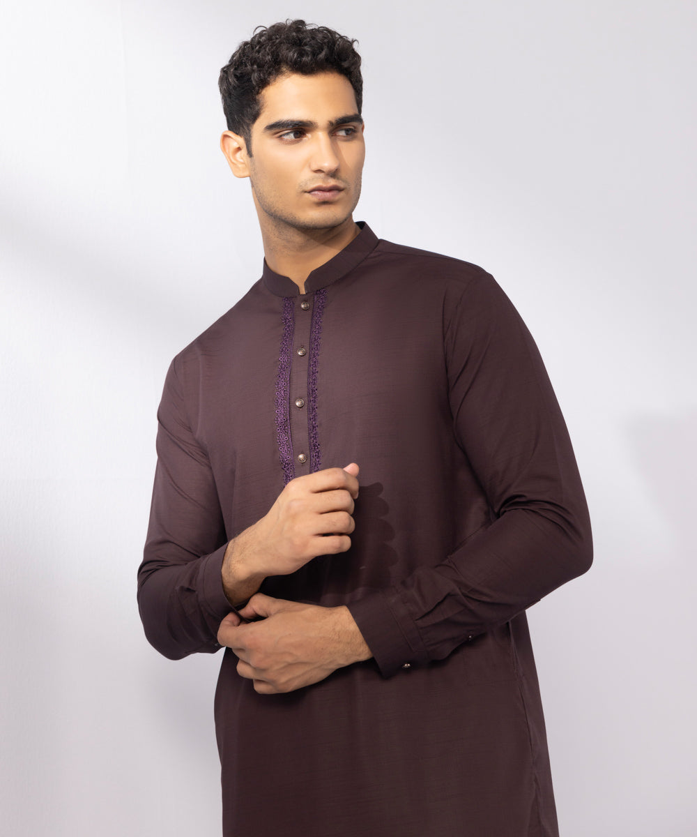 Men's Stitched Wash & Wear Embroidered Maroon Round Hem Kurta Shalwar