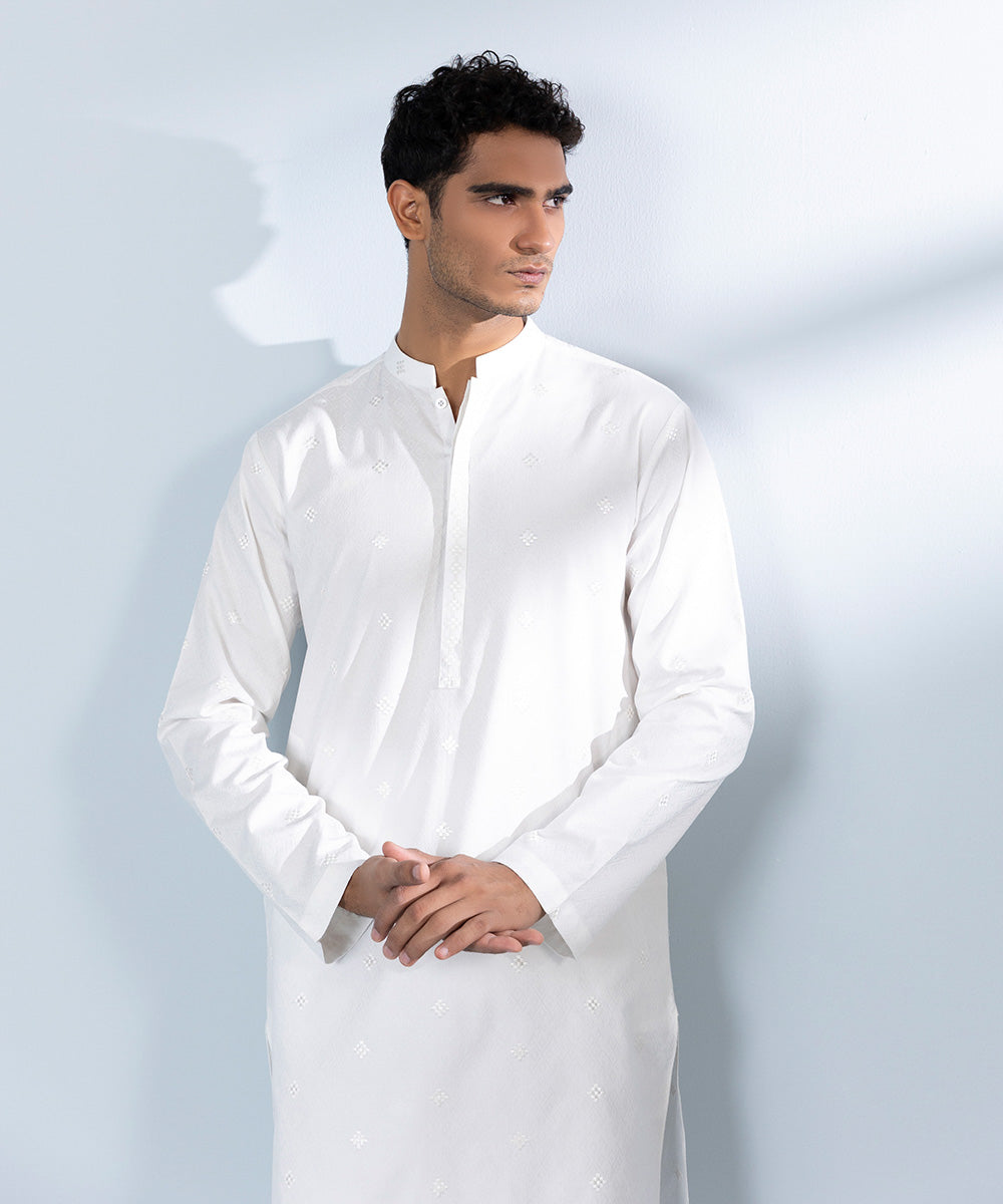 Men's Stitched Cotton Jacquard Embroidered White Straight Hem Kurta