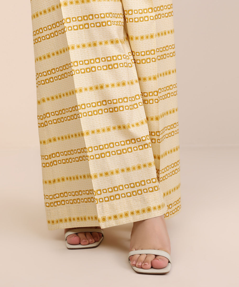 Women's Pret Cotton Viscose Yellow Printed Flared Pants