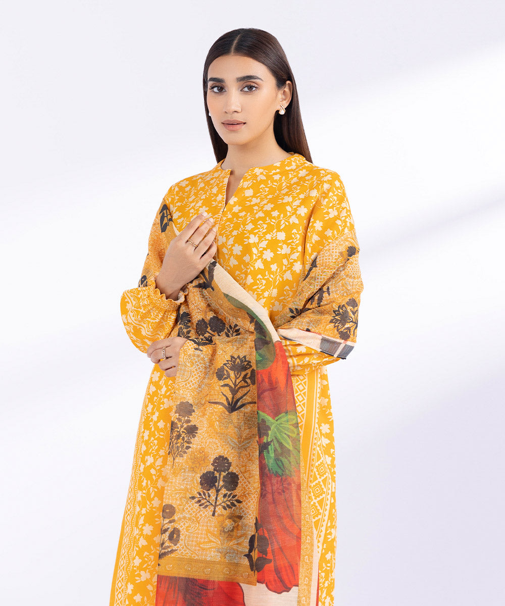 Women's Unstitched 3 Piece Embroidered Cambric Suit