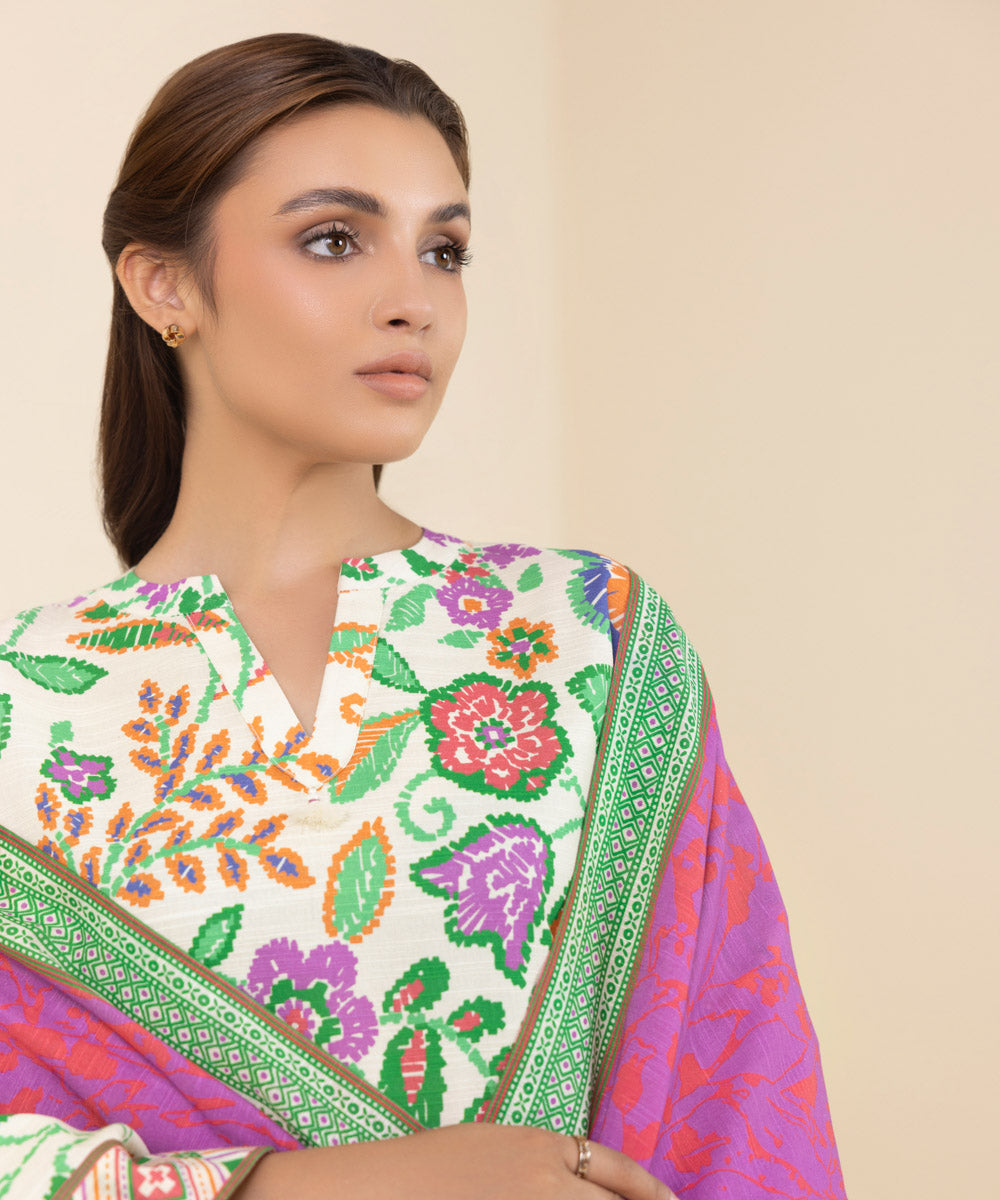 Women's Unstitched Khaddar Printed Multi 3 Piece Suit