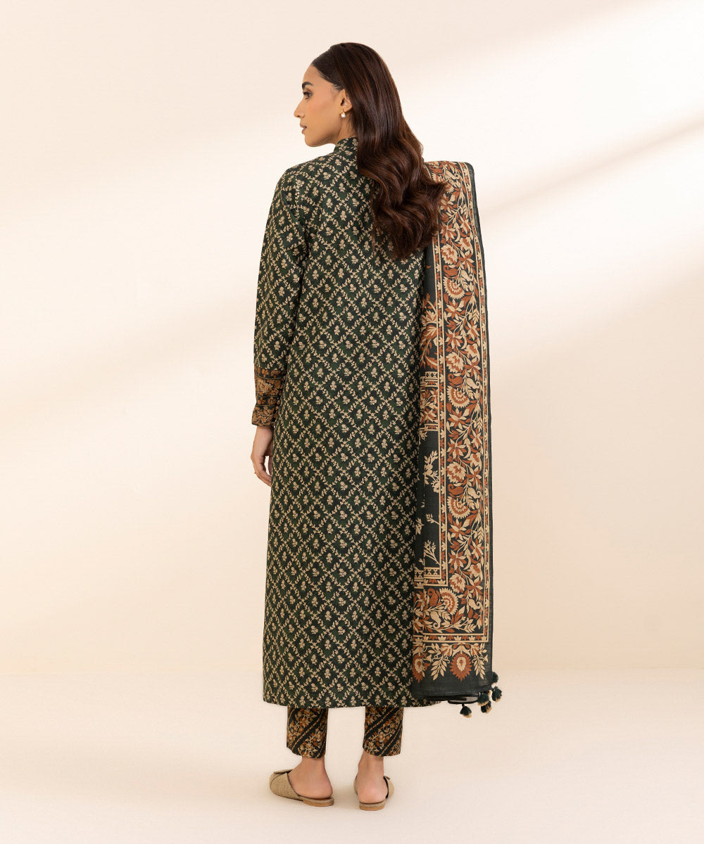 Women's Unstitched Khaddar Printed Green 3 Piece Suit