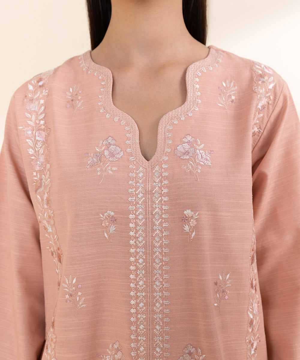 Women's Unstitched Khaddar Pink Embroidered 3 Piece Suit