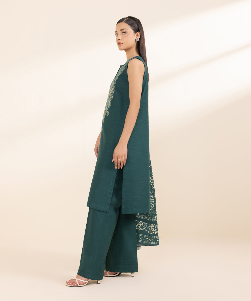 Women's Unstitched Khaddar Green Embroidered 3 Piece Suit