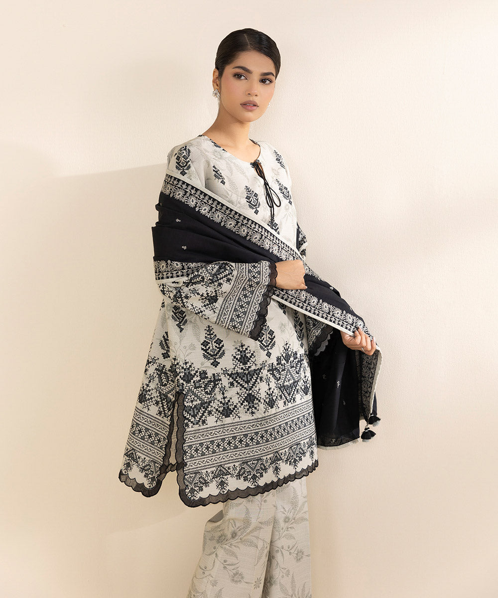 Women's Unstitched Light Khaddar Grey Embroidered 3 Piece Suit