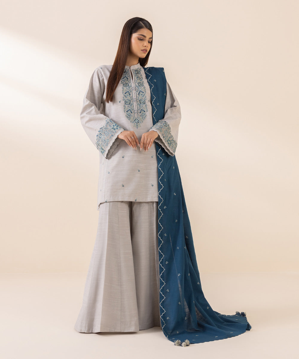 Women's Unstitched Light Khaddar Grey Embroidered 3 Piece Suit