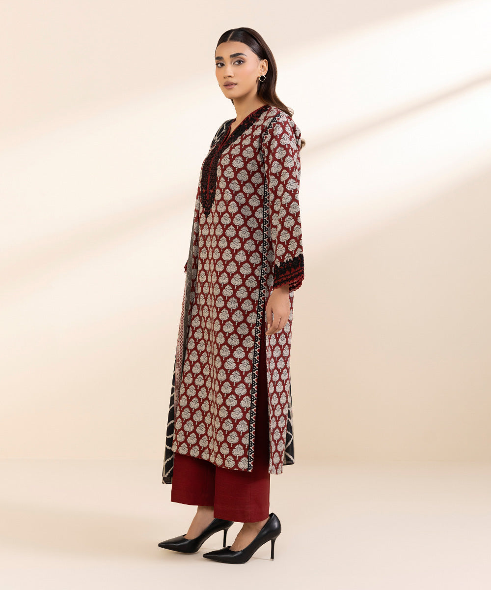 Women's Unstitched Khaddar Embroidered Red 3 Piece Suit