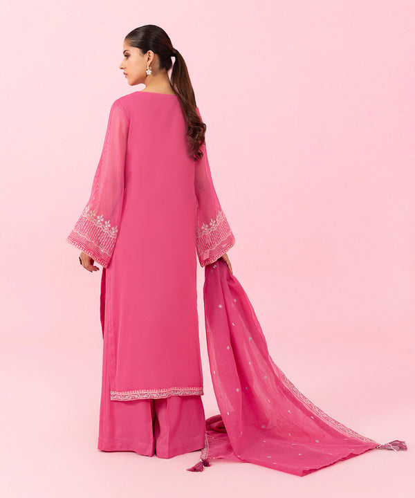 SAPPHIRE’s Pink Edit Collection for Women