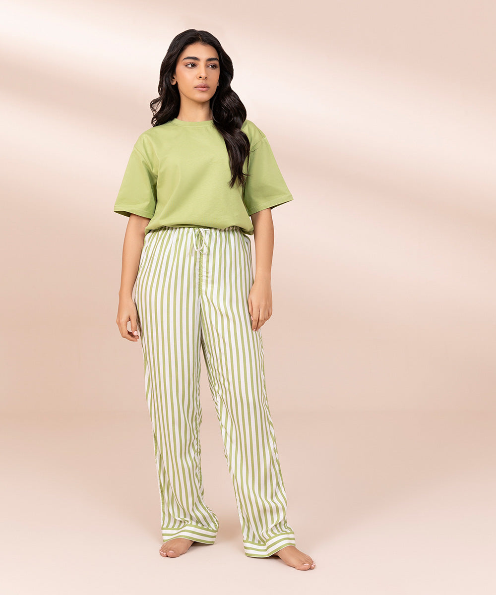 Women's White & Green Striped Print Pyjama