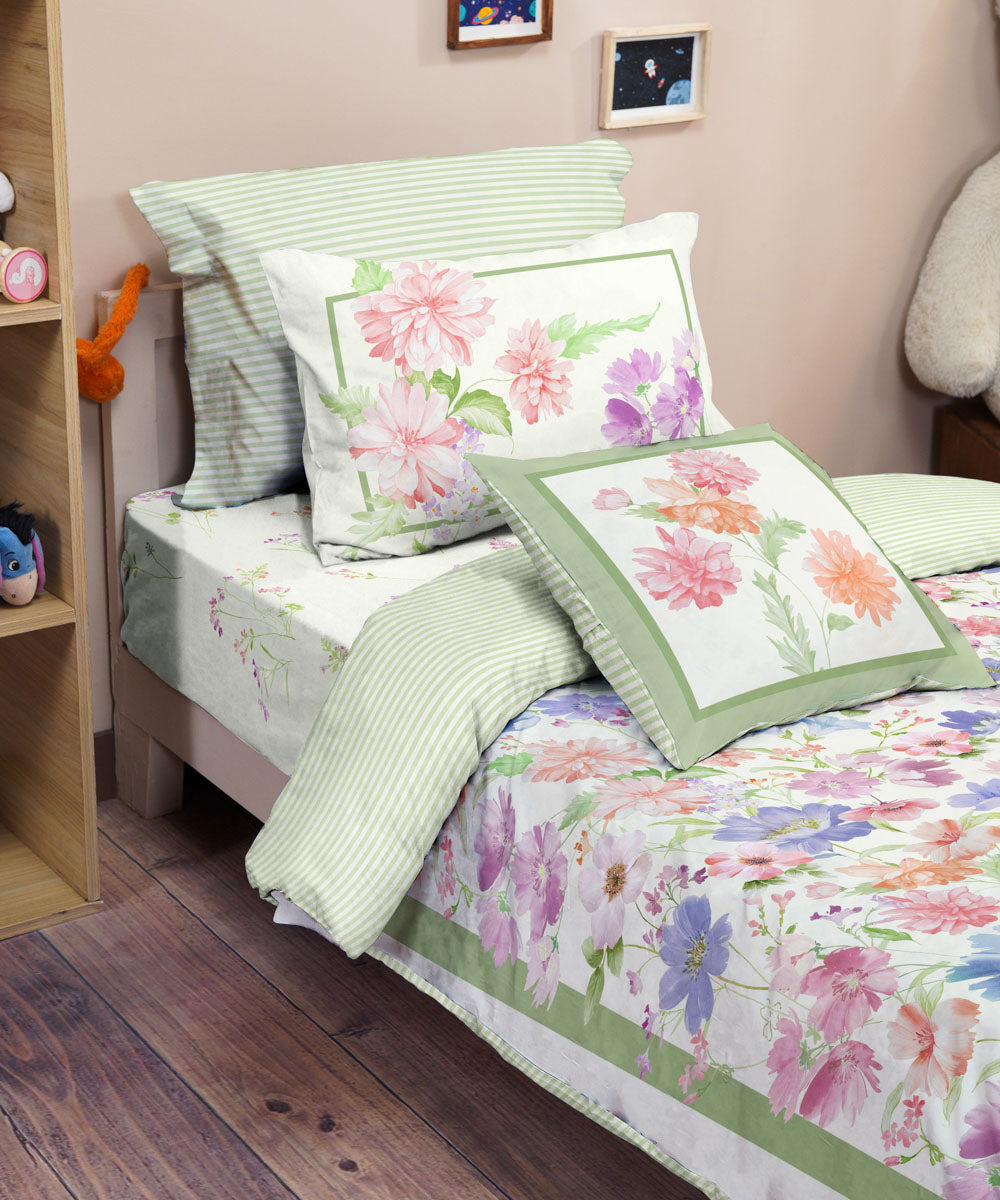 100% Cotton Digital Printed Multi Colored Spring Garden Comforter