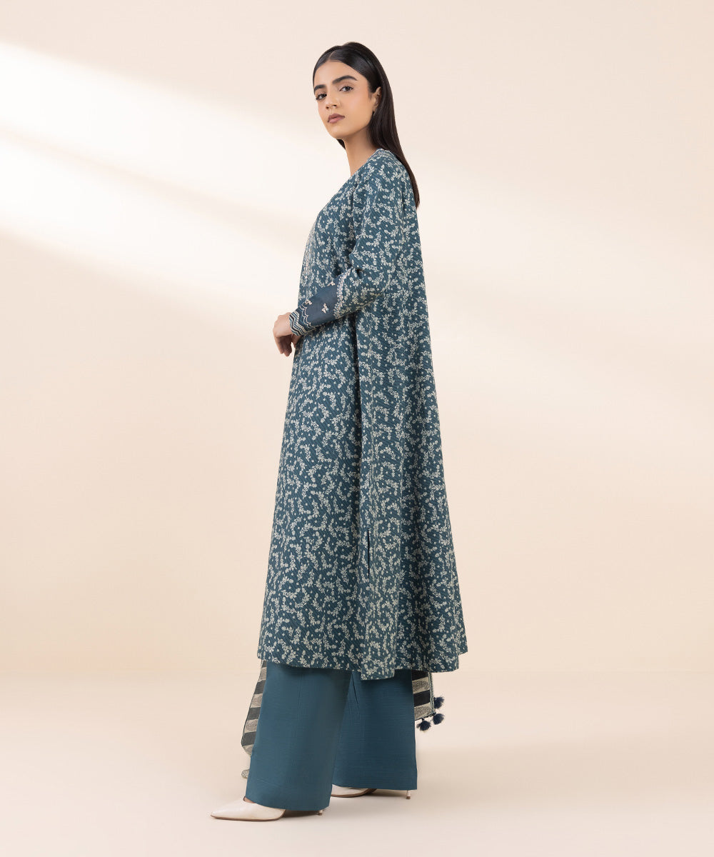 Women's Pret Khaddar Blue Embroidered 2 Piece Suit