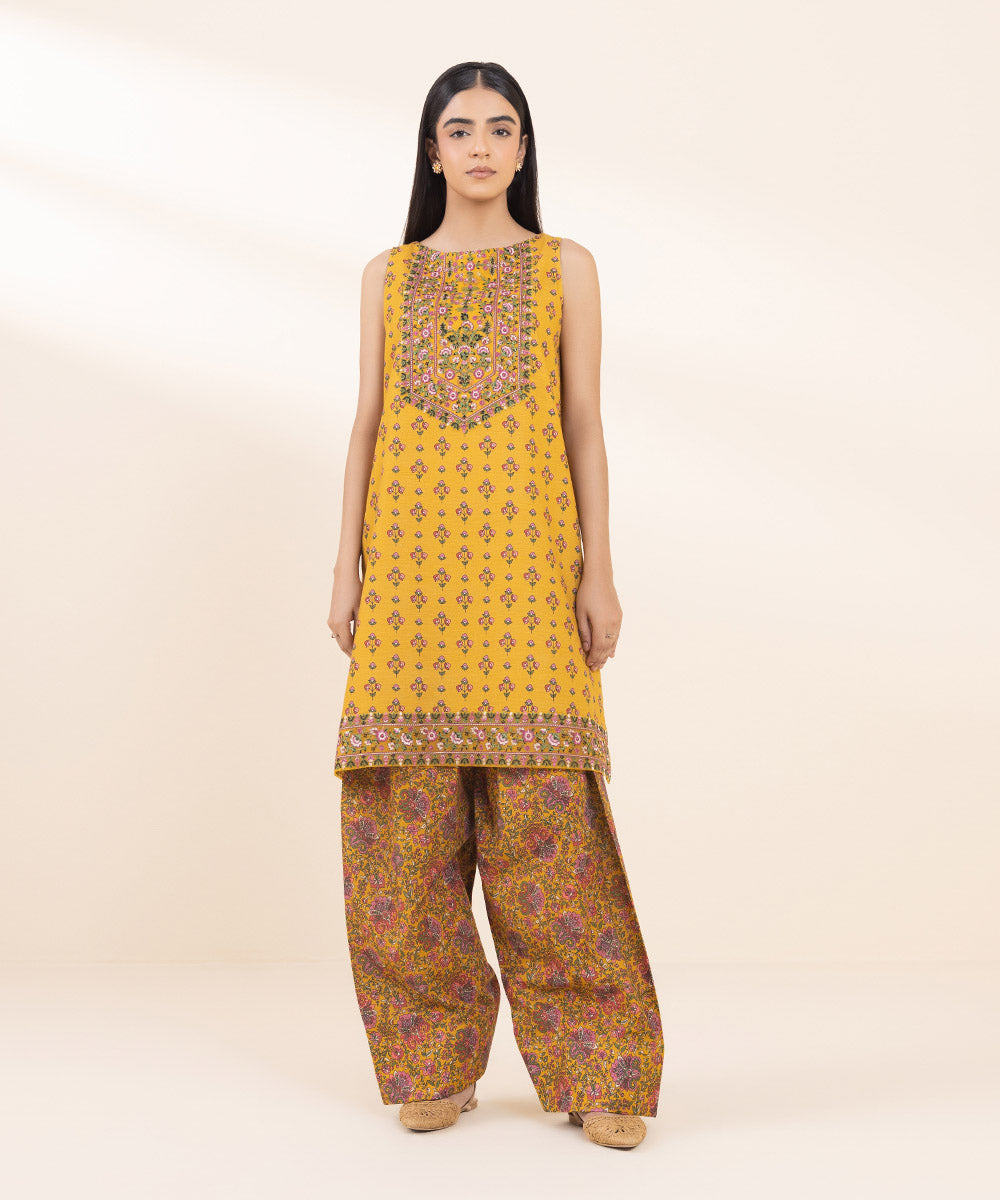 Women's Pret Khaddar Yellow Embroidered 2 Piece Suit