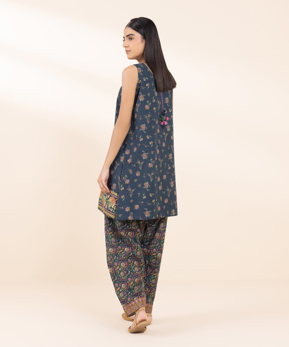 Women's Pret Khaddar Blue Embroidered 2 Piece Suit