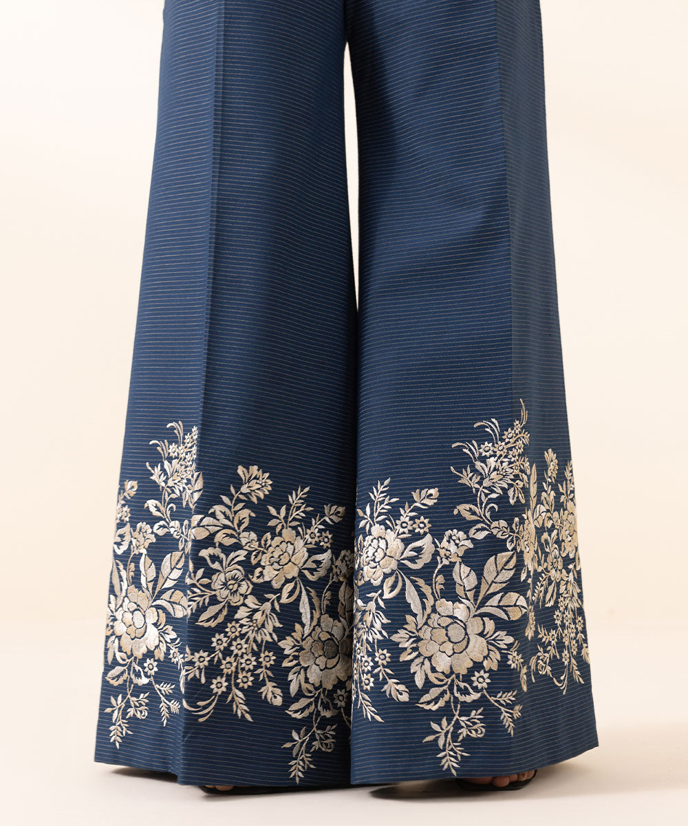 Women's Unstitched Zari Khaddar Blue Embroidered 2 Piece Suit