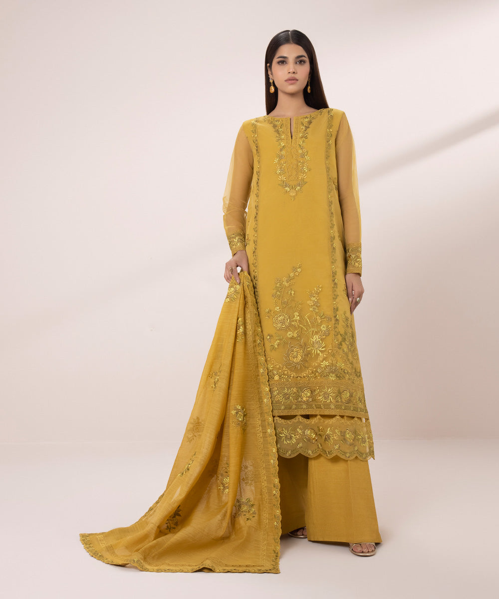 Women's Unstitched Organza Embroidered Yellow 3 Piece Suit