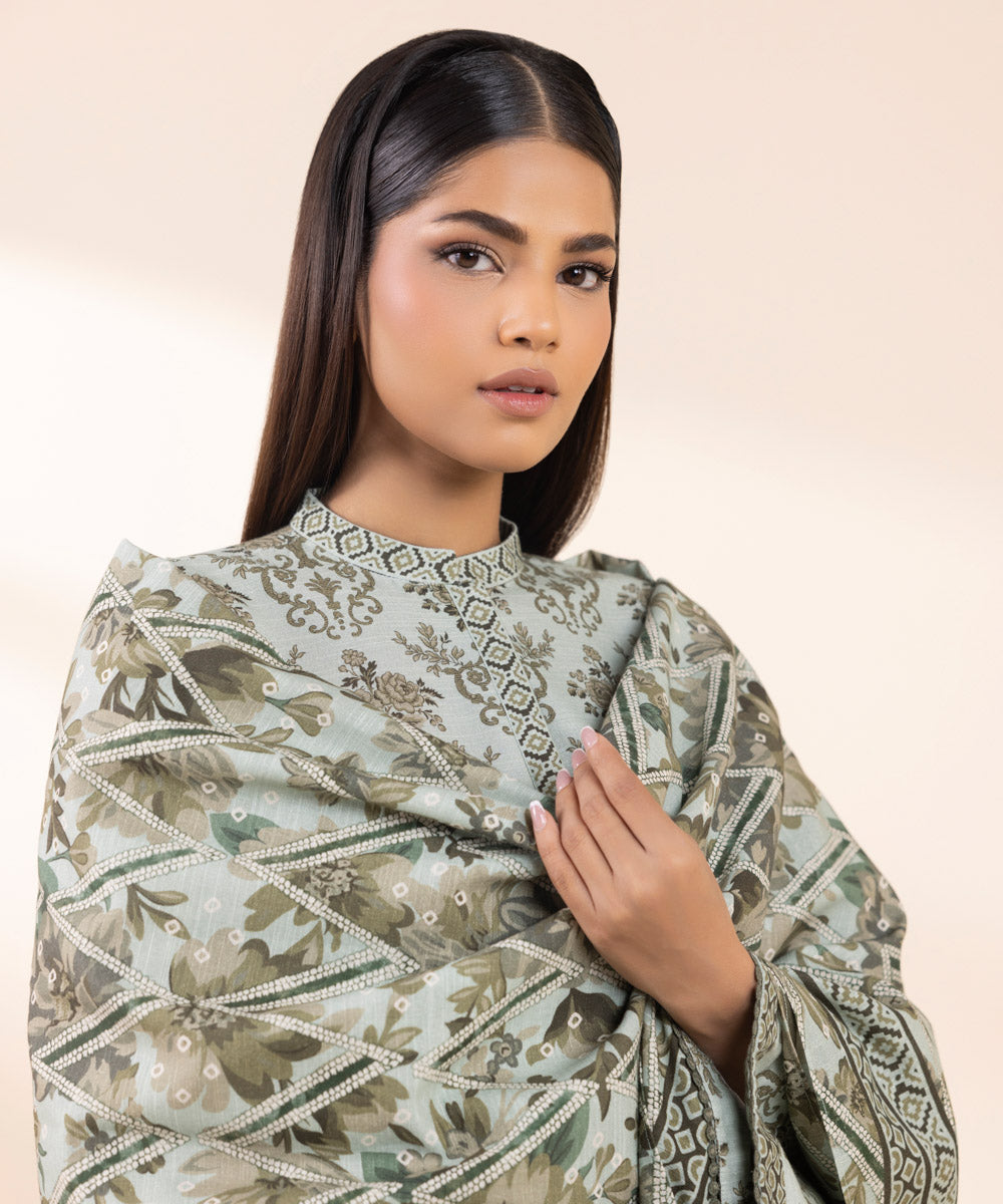 Women's Unstitched Printed Tea Green Khaddar Three Piece Suit