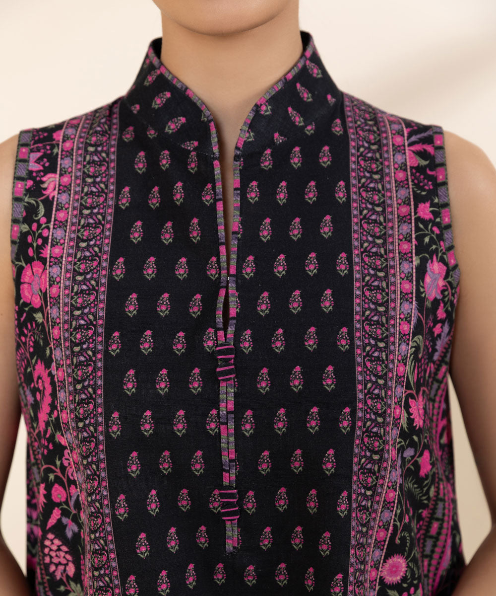 Women's Pret Khaddar Multi Printed 3 Piece Suit