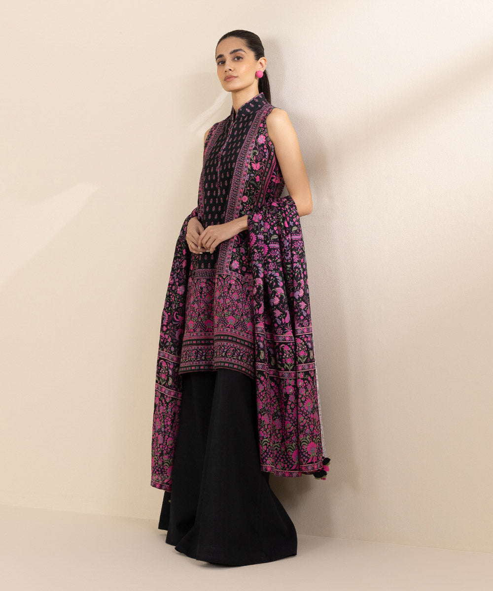 Women's Pret Khaddar Multi Printed 3 Piece Suit