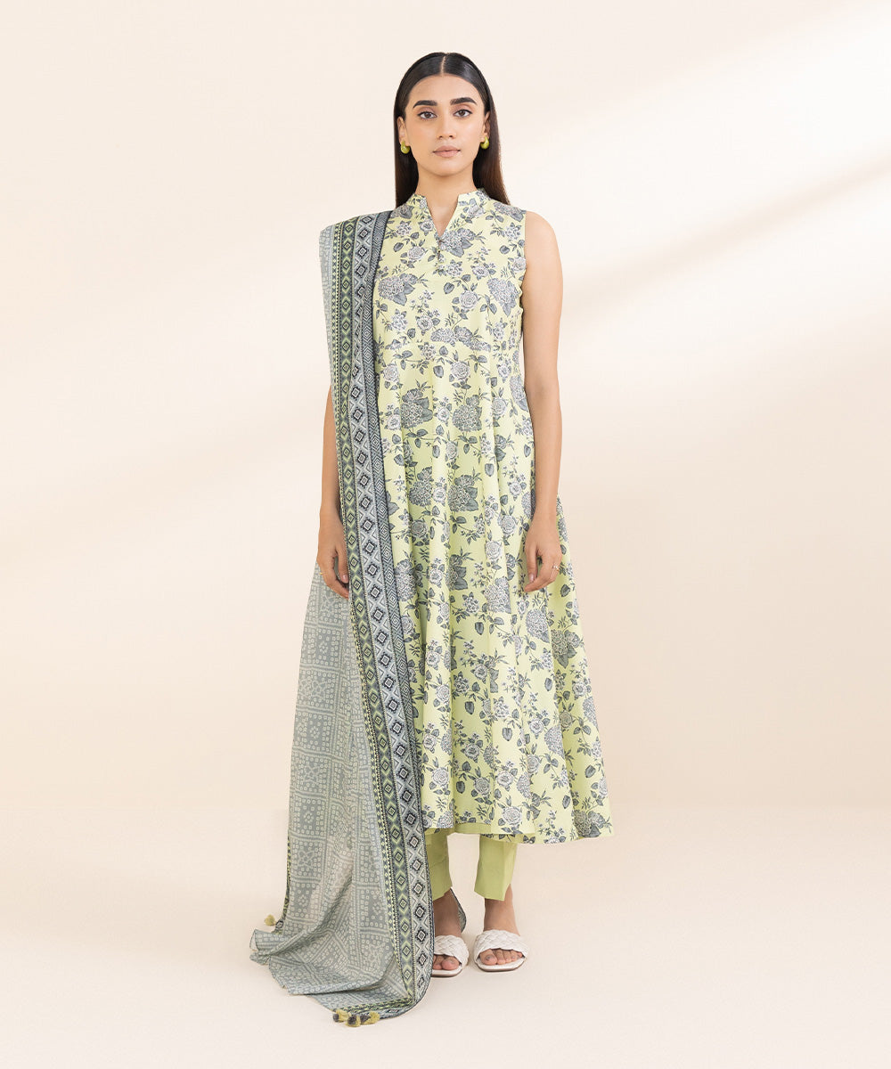 Women's Unstitched Lawn Green Printed 3 Piece Suit