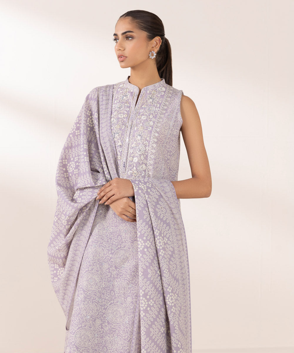 Women's Unstitched Khaddar Purple Embroidered 3 Piece Suit