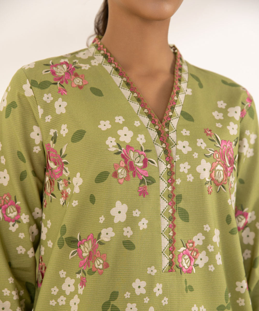 Women's Unstitched Zari Lawn Printed Embroidered Green 3 Piece Suit