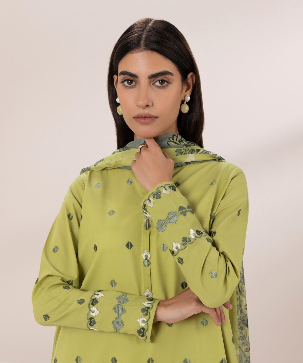 Women's Unstitched Lawn Embroidered Green 3 Piece Suit