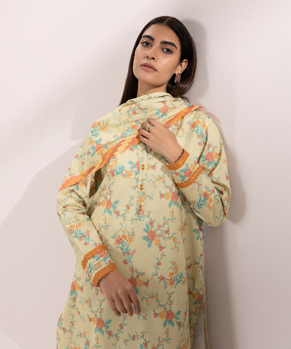 Women's Unstitched Zari Lawn Embroidered Multi 3 Piece Suit