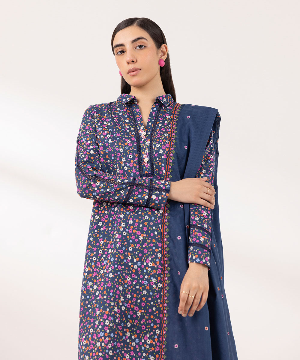 Women's Lawn Embroidered Multi Unstitched 3 Piece Suit