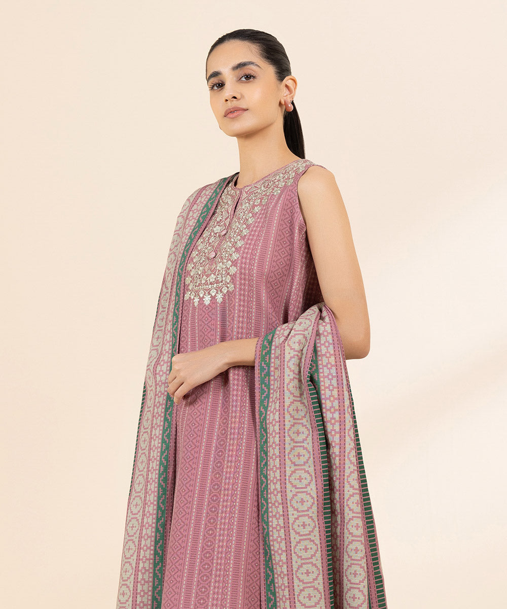 Women's Unstitched Light Khaddar Pink Embroidered 3 Piece Suit