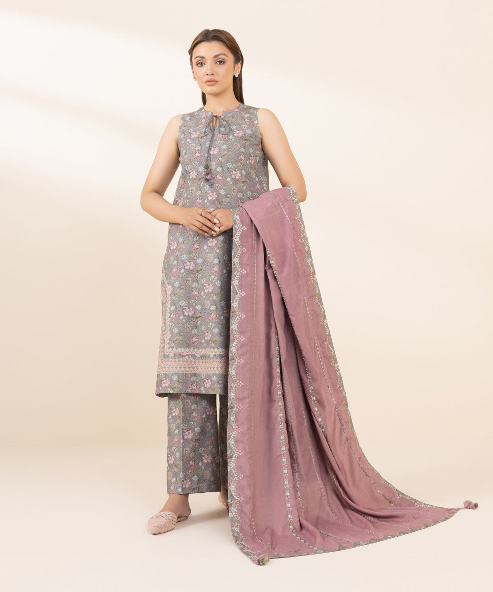 Women's Unstitched Khaddar Embroidered Grey 3 Piece Suit