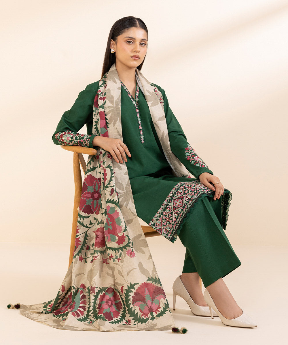 Women's Unstitched Khaddar Embroidered Green 3 Piece Suit