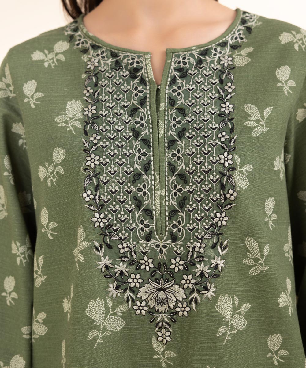 Women's Unstitched Khaddar Green Embroidered 3 Piece Suit