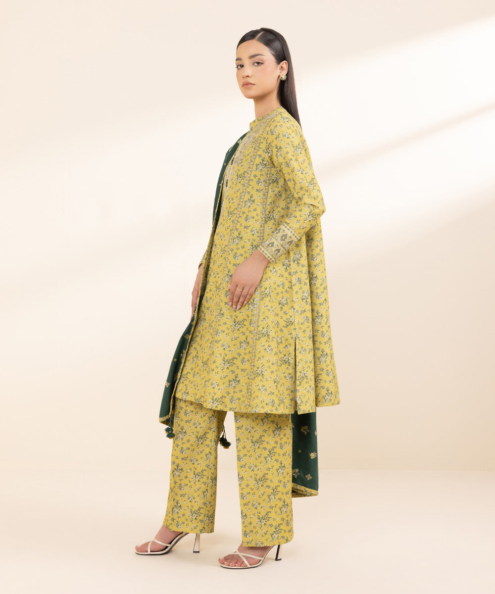 Women's Unstitched Khaddar Yellow Embroidered 3 Piece Suit 