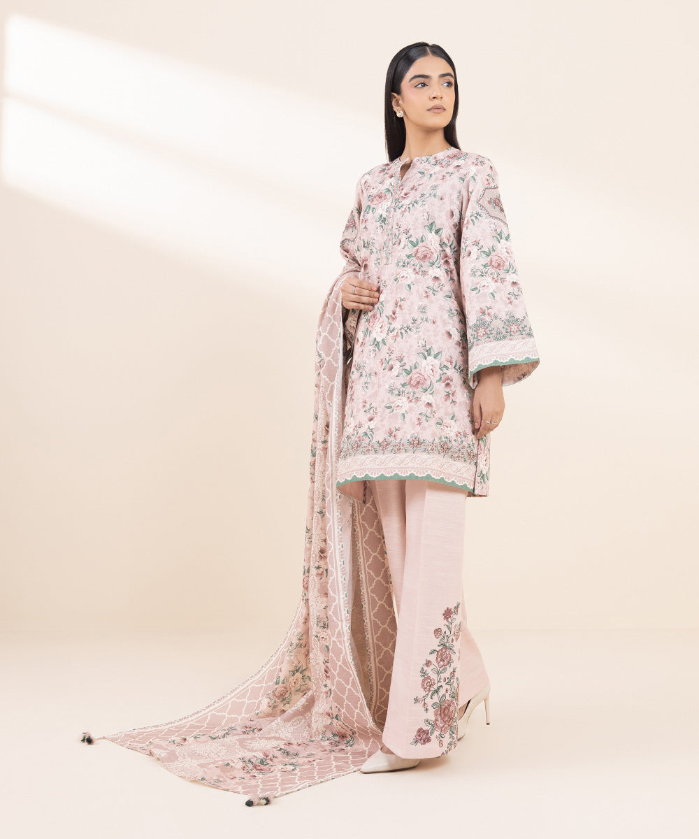 Women's Unstitched Khaddar Embroidered Pink 3 Piece Suit